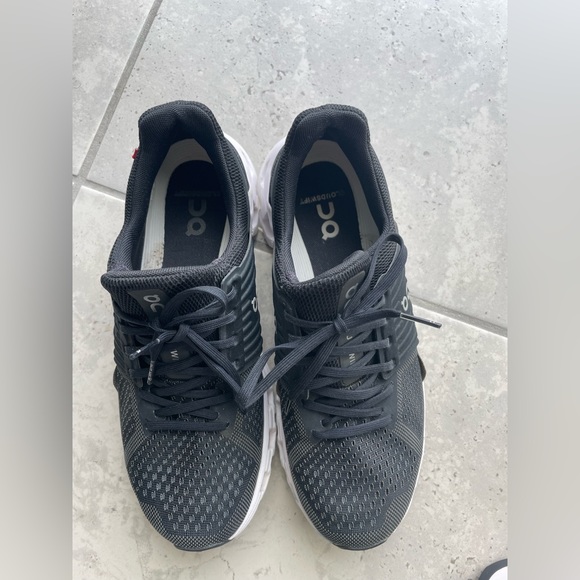 On Cloud Cloudswift 3 woman’s size 9.5 sneakers - Picture 9 of 10